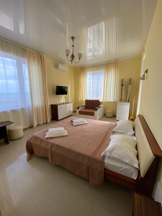 Baza Otdykha Jules Verne Hotel Zatoka Buitenkant foto