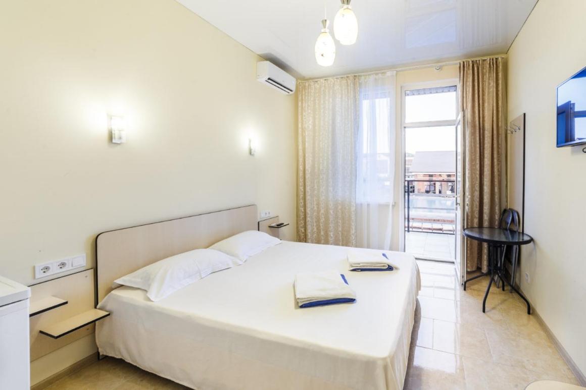 Baza Otdykha Jules Verne Hotel Zatoka Buitenkant foto