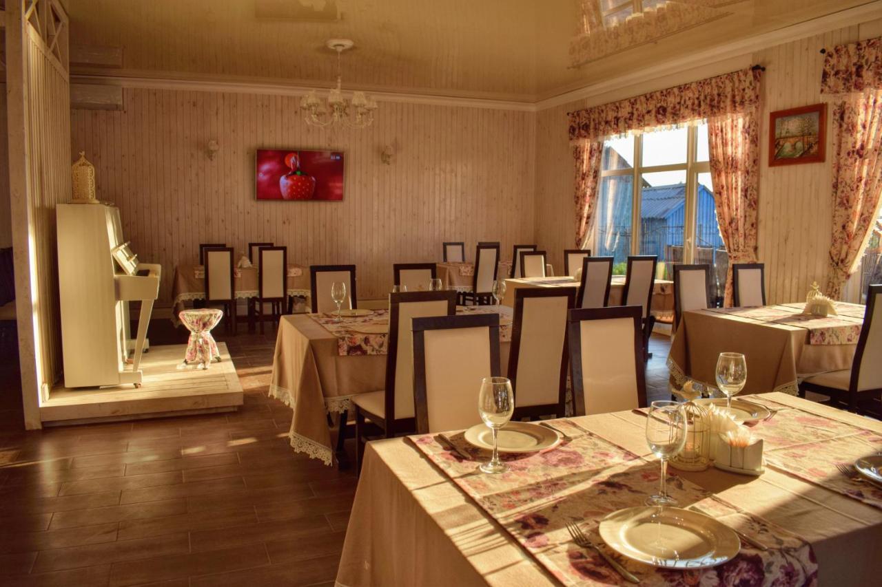 Baza Otdykha Jules Verne Hotel Zatoka Buitenkant foto