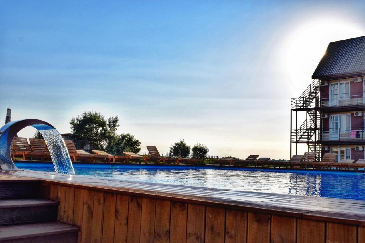Baza Otdykha Jules Verne Hotel Zatoka Buitenkant foto
